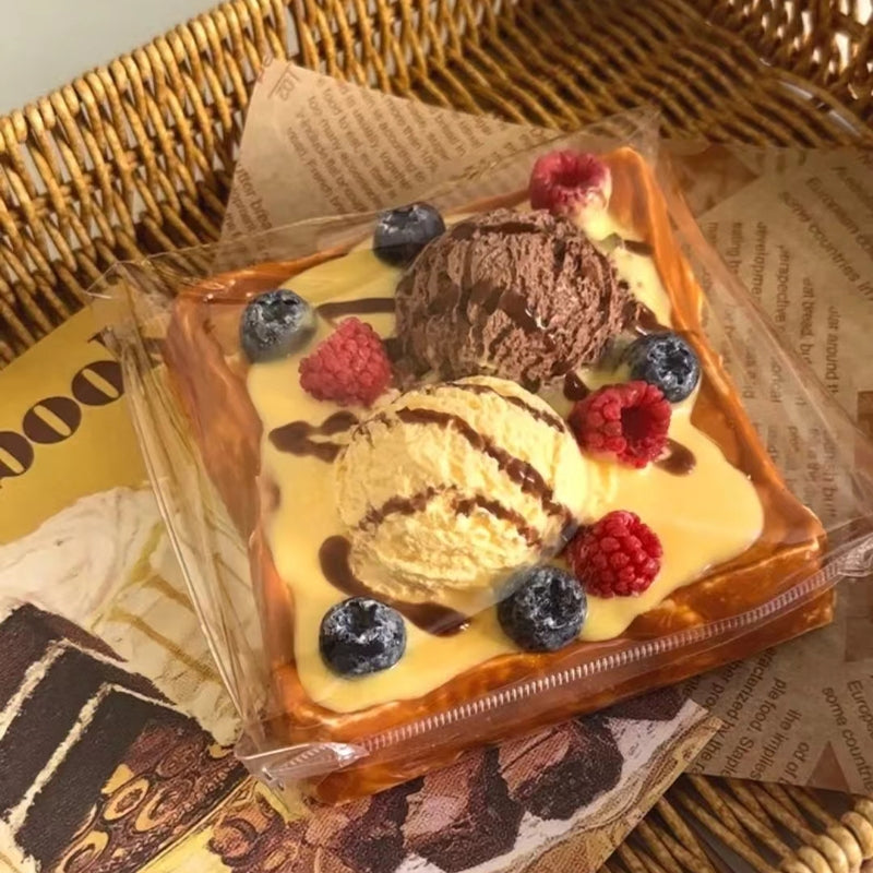 スクイ一ズ作成用型-ト一ストアイスクリ一ム