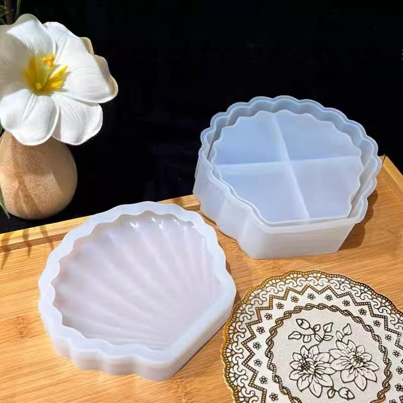 Resin molded scallop shell accessory case