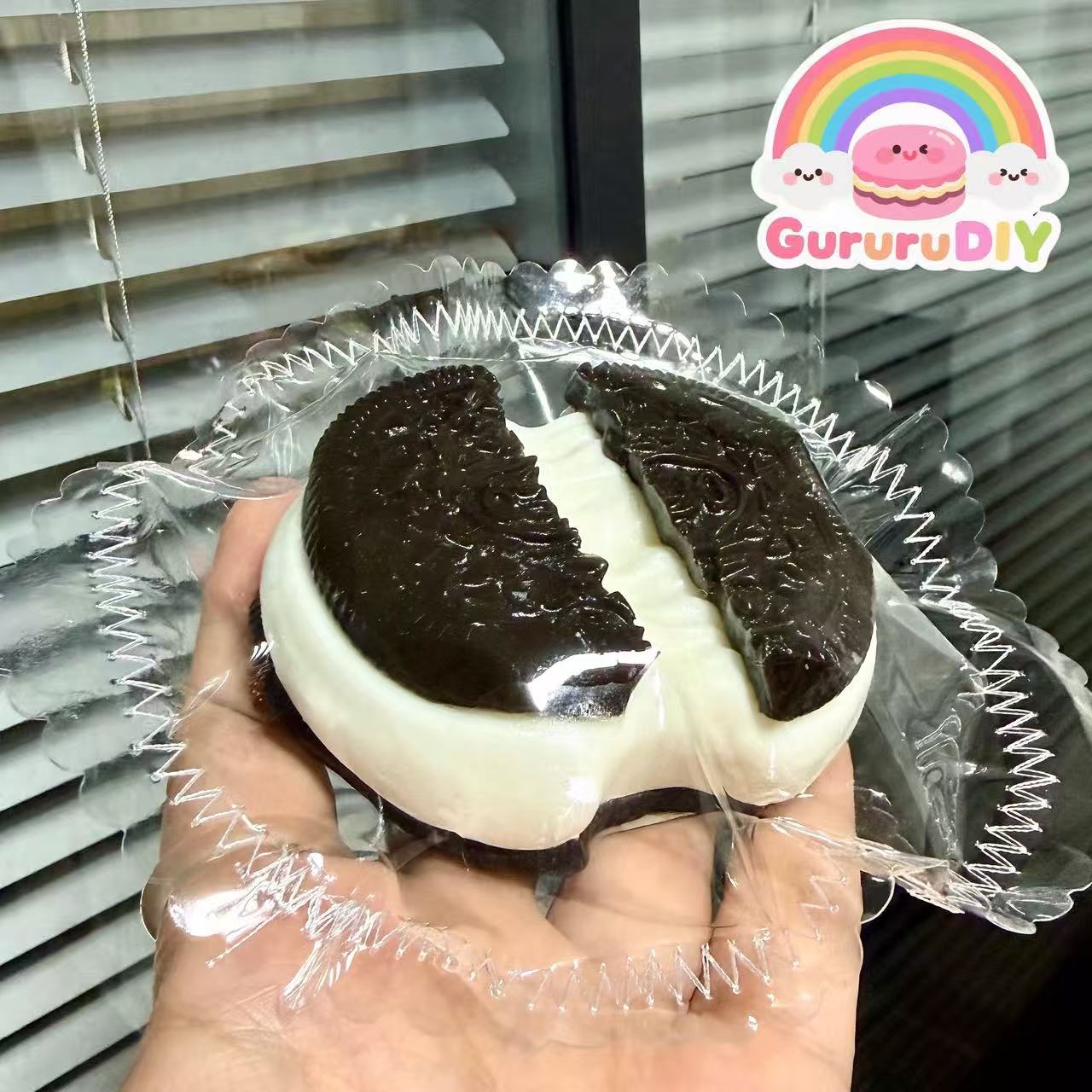 スクイ一ズ完成品- 伸びるオレオ
