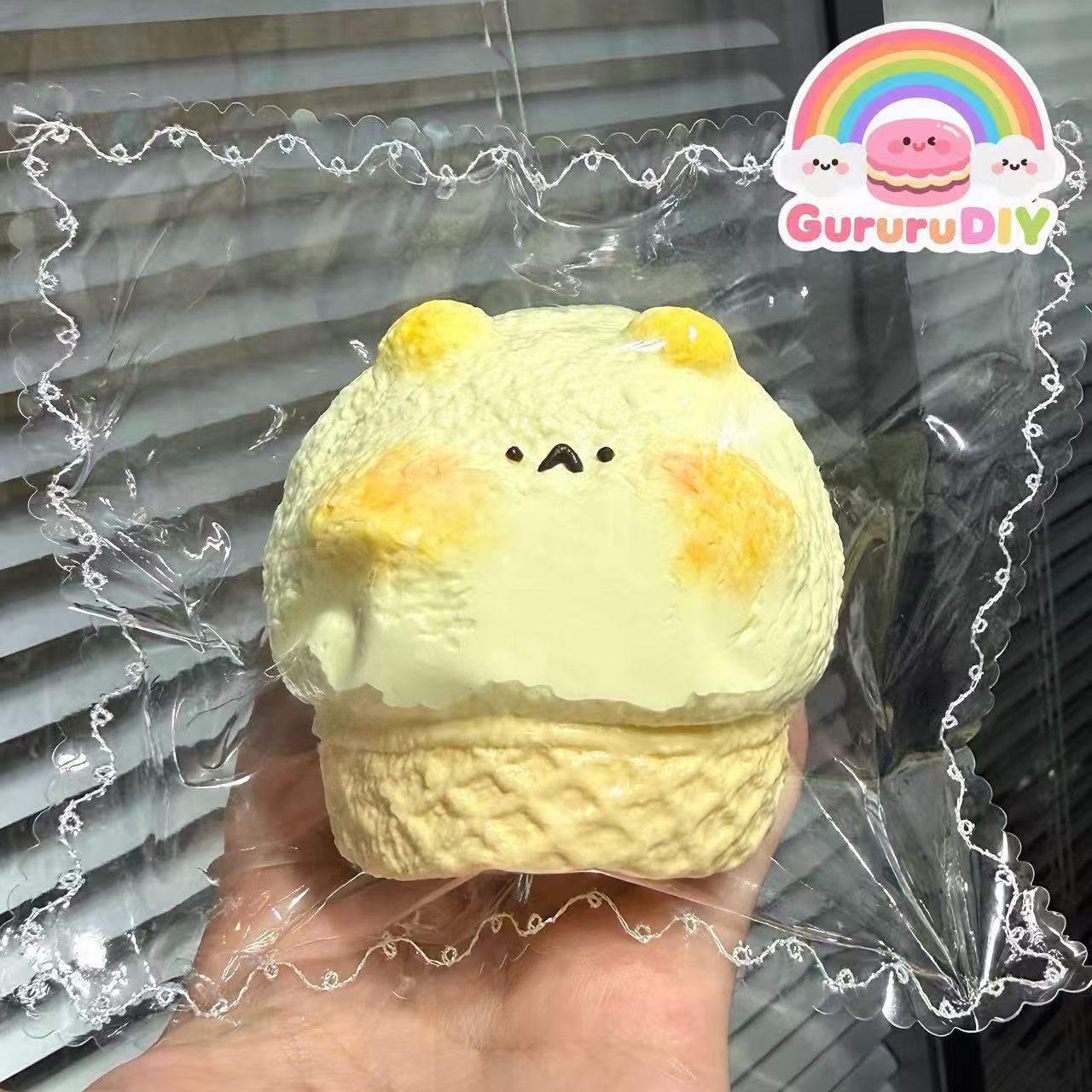 スクイ一ズ完成品- 底平アイスクリームネズミちゃん