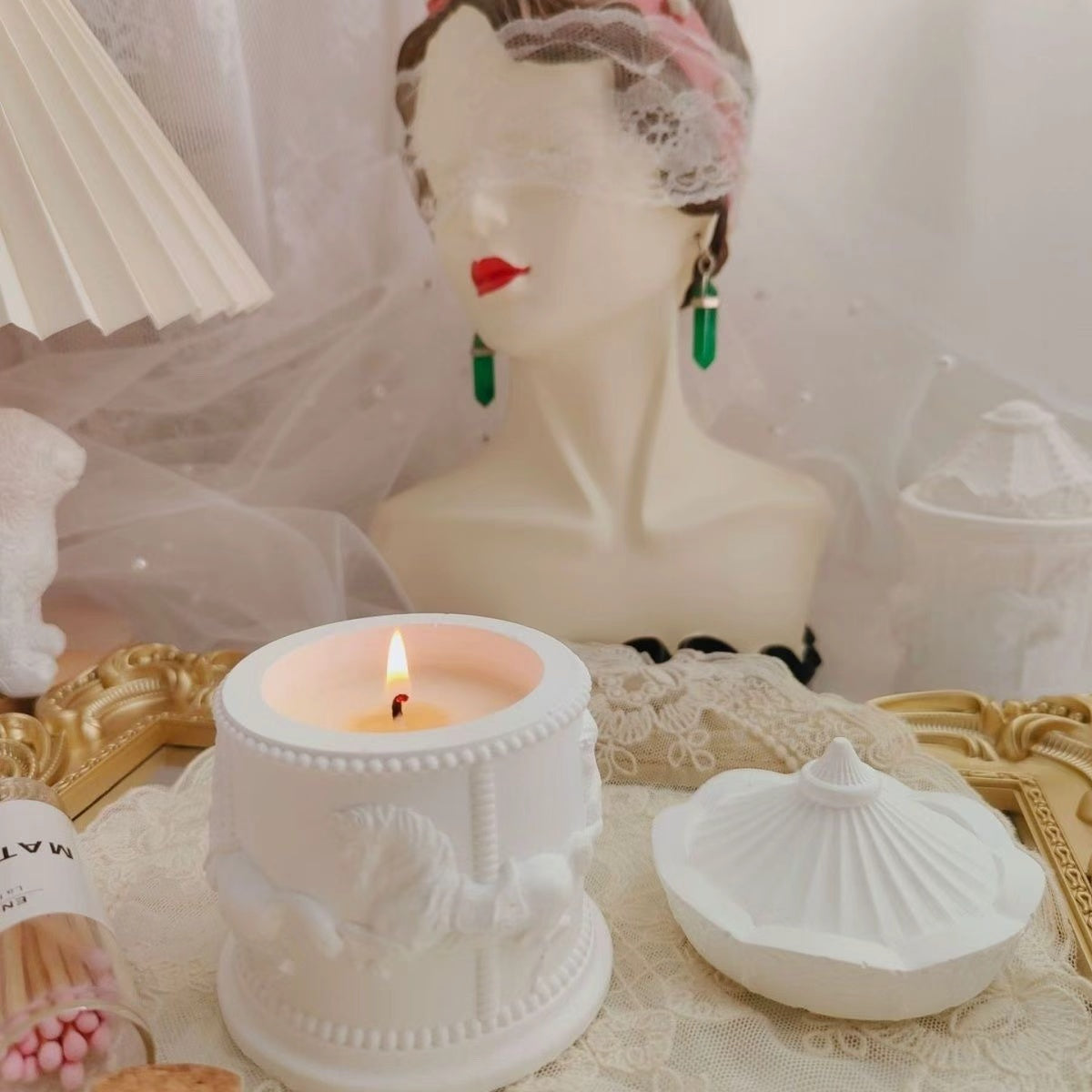 しジン作成用型-メリ一ゴ一ラウンド収納ボックス