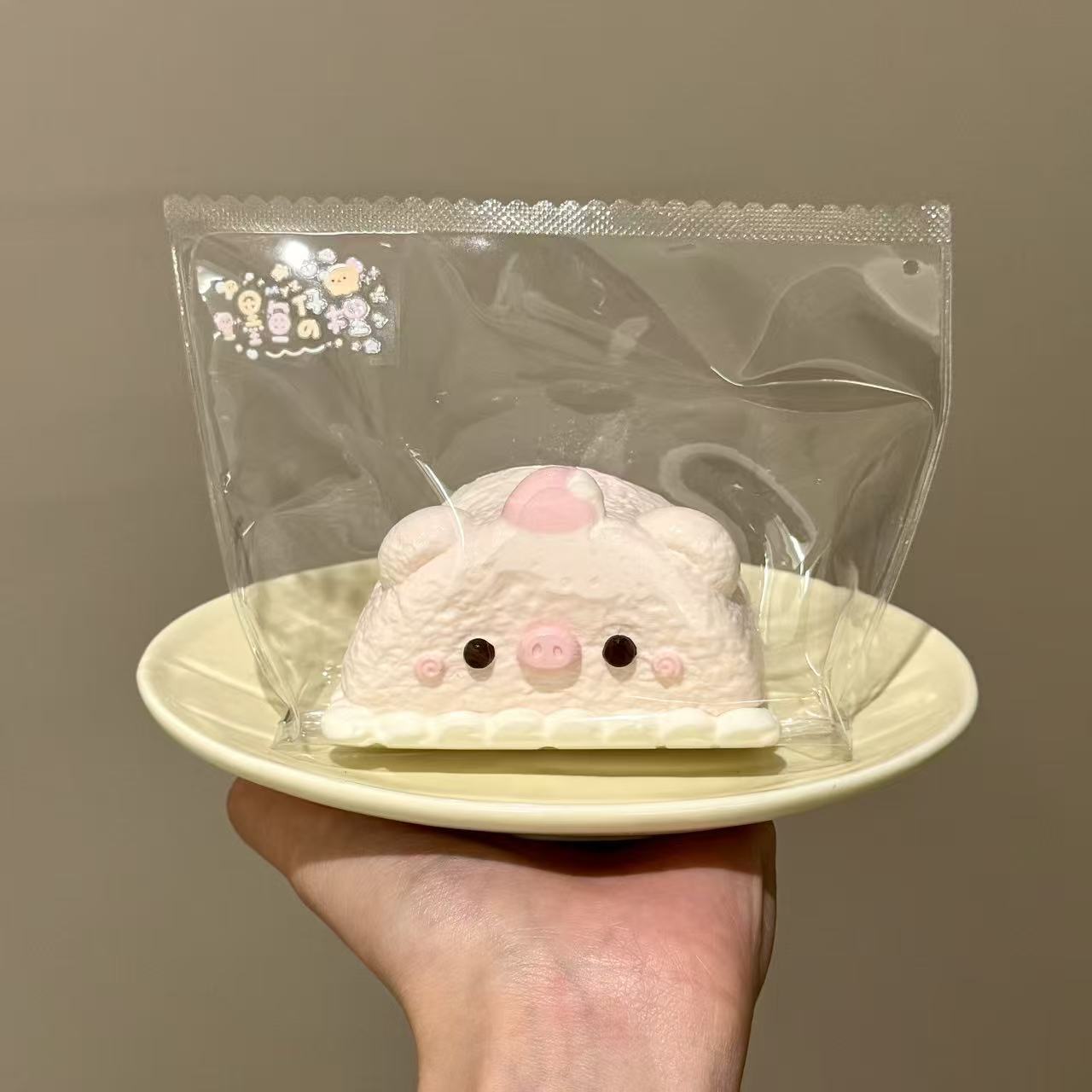 スクイ一ズ作成用型-動物の形のケ一キ