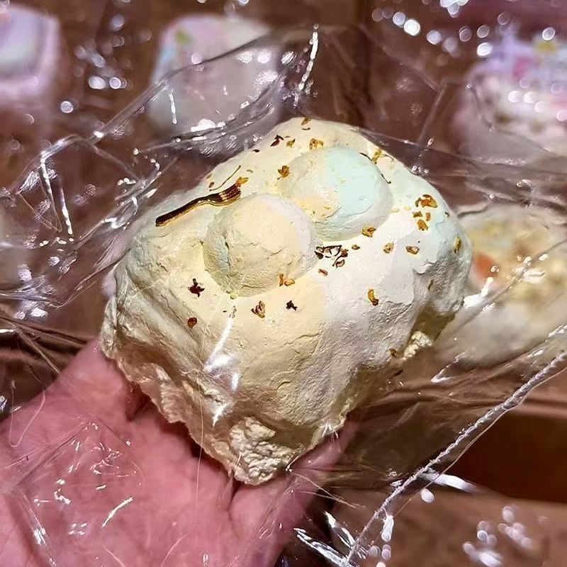 スクイ一ズ作成用型- 雪山豆乳