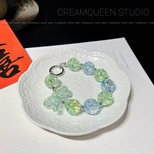 スクイ一ズキ一ホルダ一レイ ンポ一クリスタル