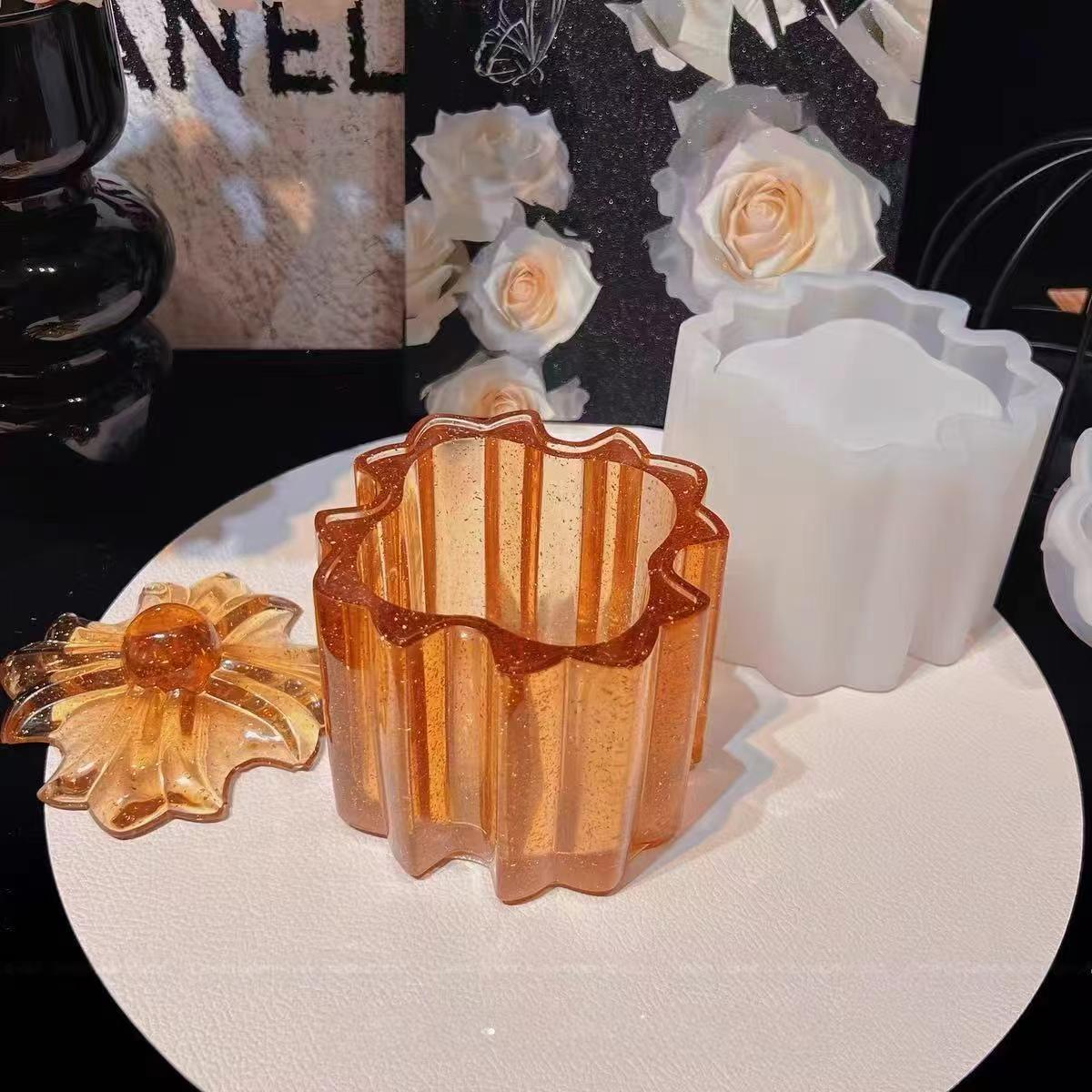 レジン作成用型-十字架の収納ボックス