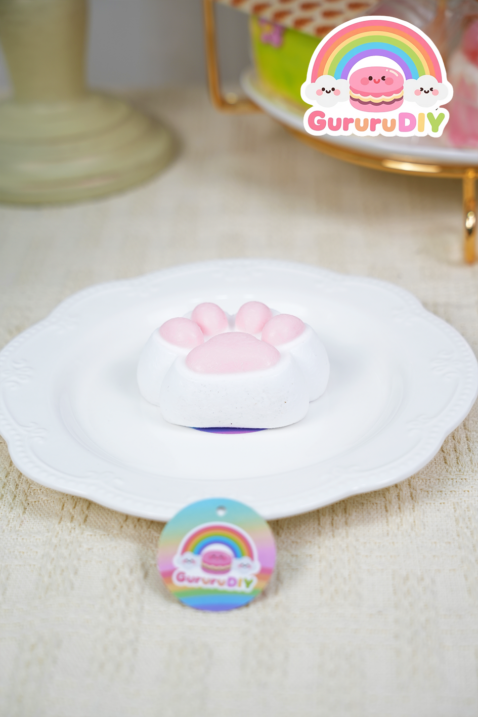 スクイ一ズ完成品-ふわふわのピンクの猫の爪