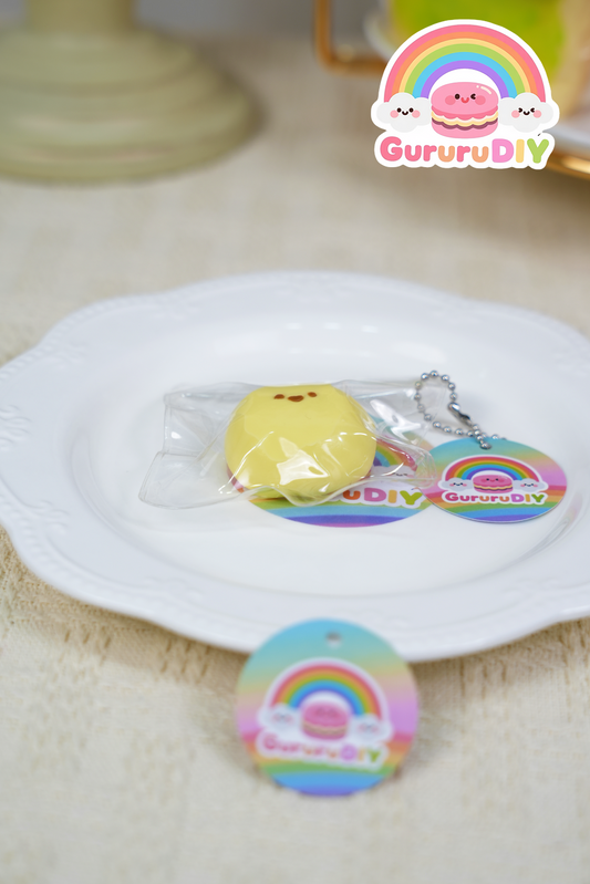 スクイ一ズ完成品-小さな卵黄