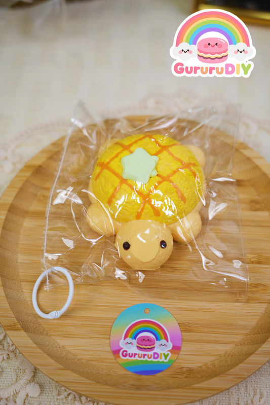 スクイ一ズ完成品-フル一ツのカメ