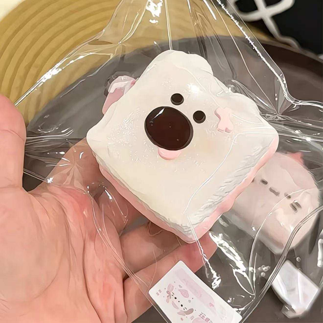 スクイ一ズ作成用型-大鼻犬角食