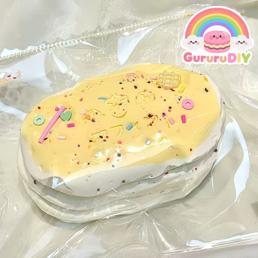 スクイ一ズ作成用型-いちご柄厚焼きホットケーキ