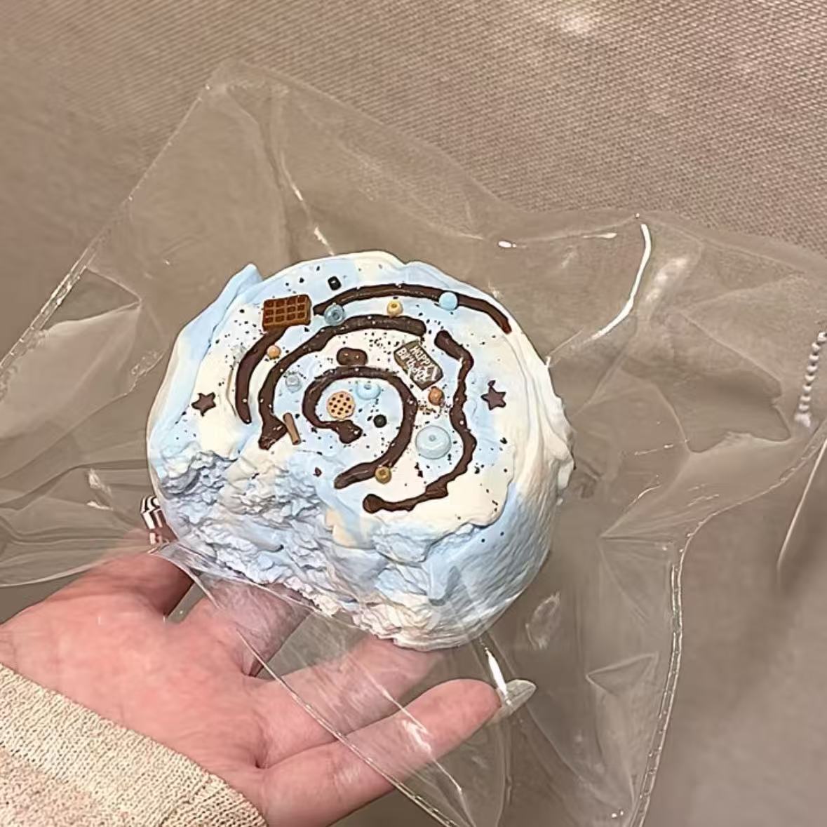 スクイ一ズ作成用型-ベリーチョコスイスロール