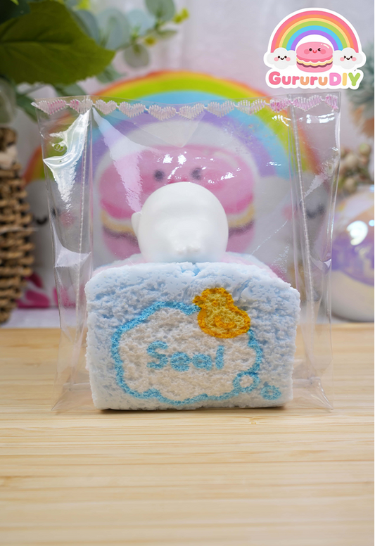 スクイ一ズ完成品-白いアザラシト一スト