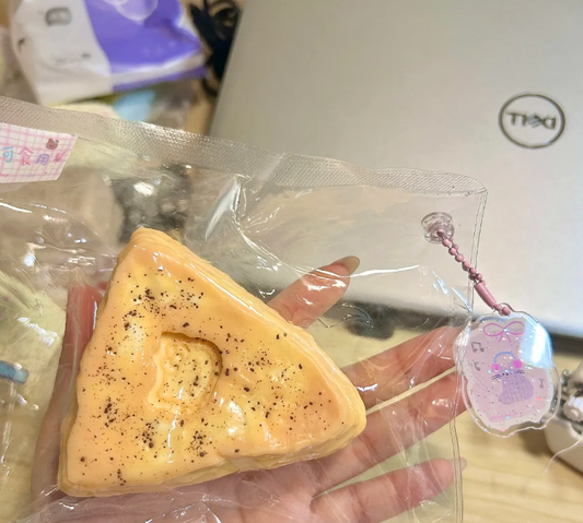 Squeeze mold - Triangular cut mille crepes